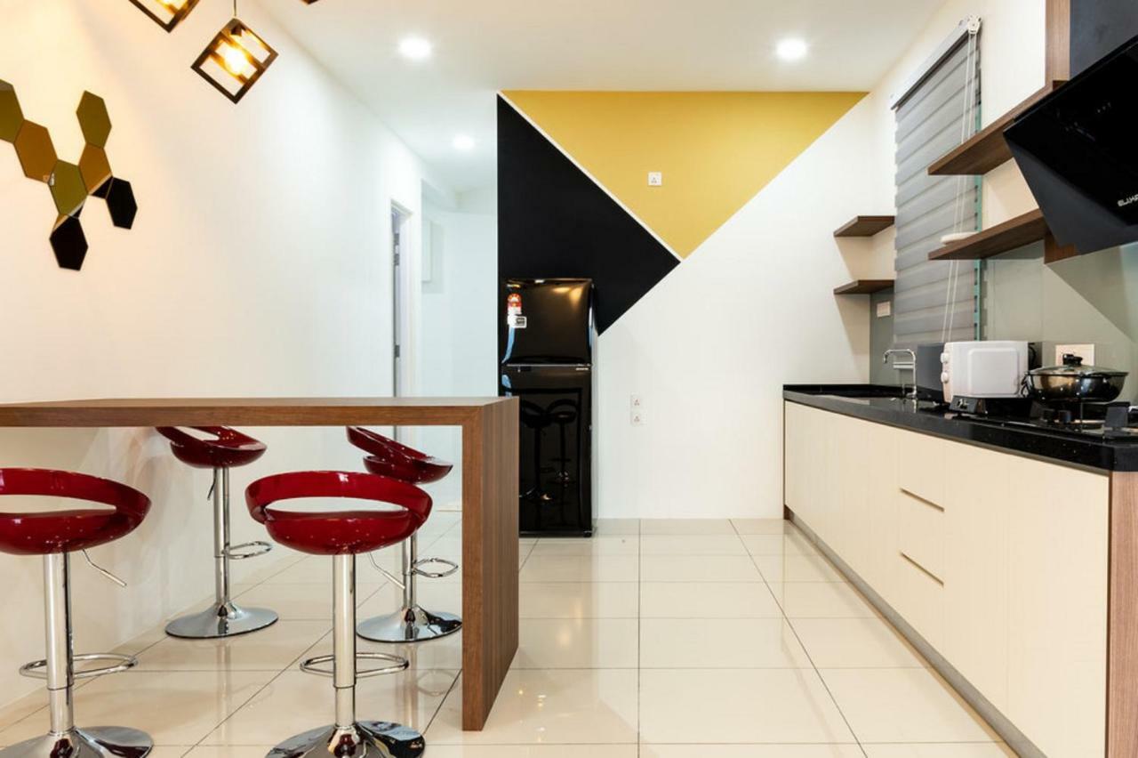 Southwest Designer Suite By D Imperio Homestay Penang Bayan Lepas Zewnętrze zdjęcie